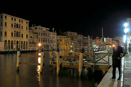 Per Umani Orizzonti "Self-portrait around midnight" 01  &copy; Francesco Barasciutti 2008